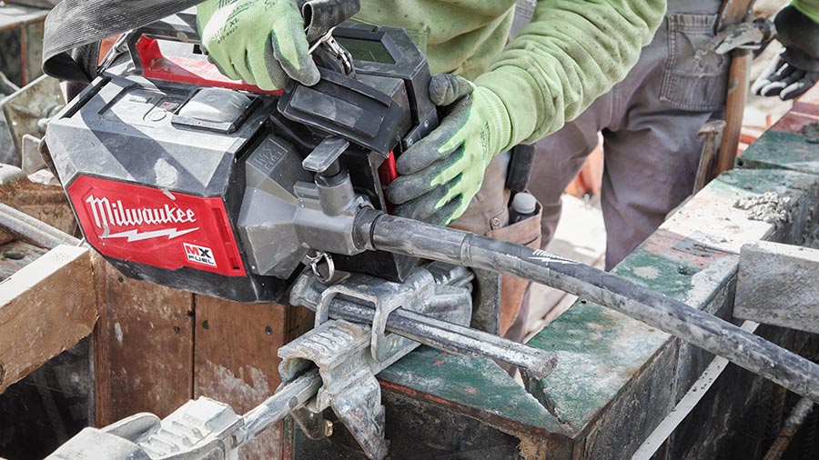 aiguille vibrante à béton sans fil MXF CVBC Milwaukee aiguille vibrante à béton sans fil MXF CVBC Milwaukee